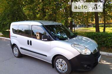 Мінівен Opel Combo 2012 в Вінниці