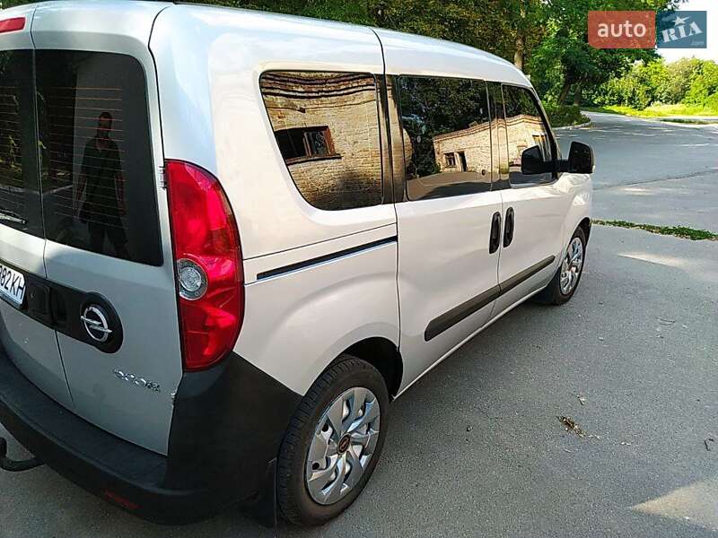 Минивэн Opel Combo 2012 в Виннице