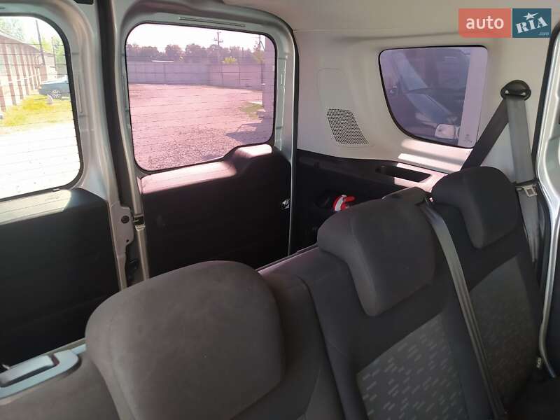 Минивэн Opel Combo 2012 в Виннице