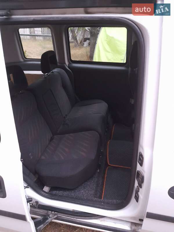 Минивэн Opel Combo 2008 в Кропивницком