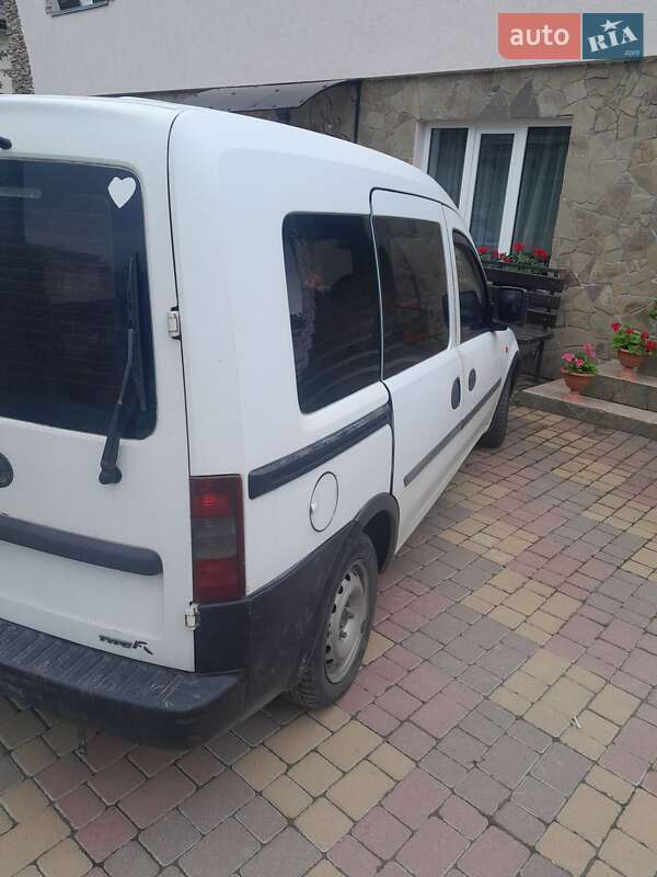 Мінівен Opel Combo 2002 в Рівному фото 9 Мінівен Opel Combo 2002 в Рівному