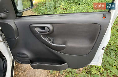 Минивэн Opel Combo 2007 в 
