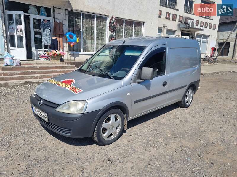 Opel Combo 2005