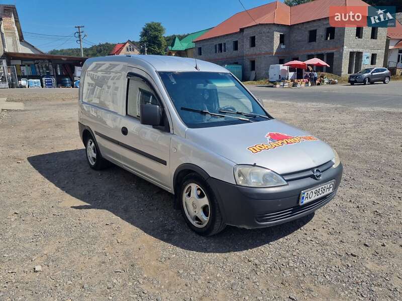 Opel Combo 2005