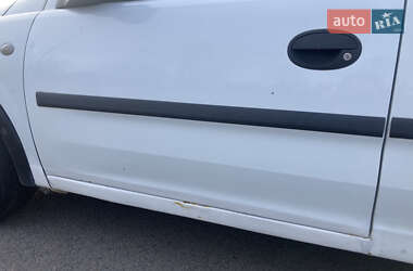 Минивэн Opel Combo 2004 в 
