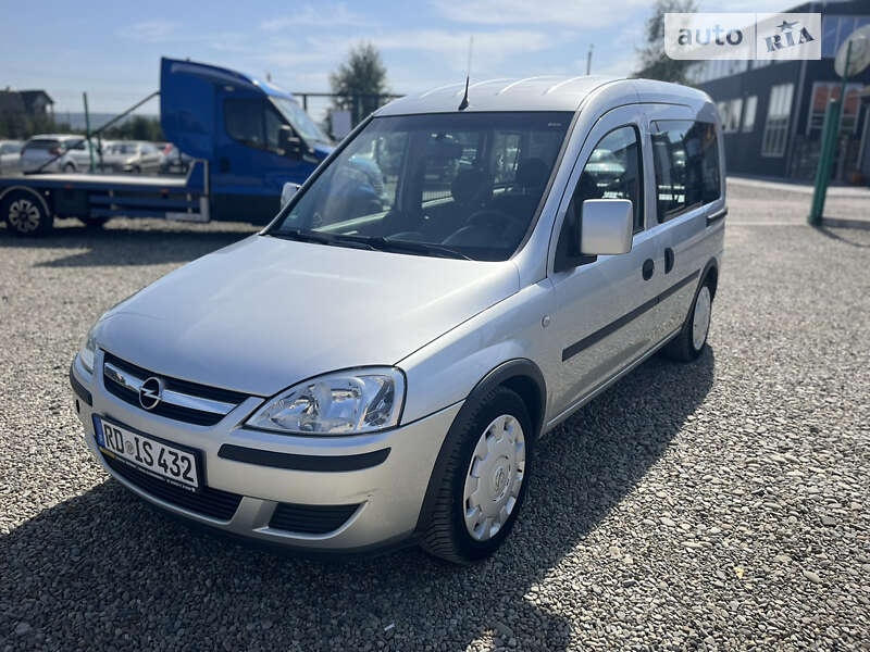 Мінівен Opel Combo 2006 в Калуші