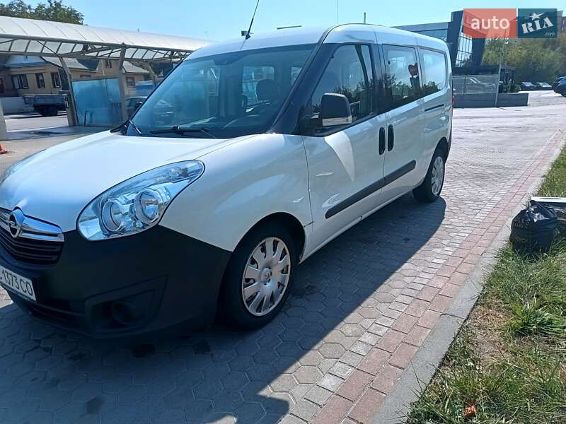 Минивэн Opel Combo 2012 в Луцке