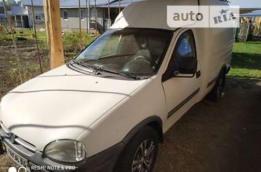 Грузовой фургон Opel Combo 1997 в Вижнице