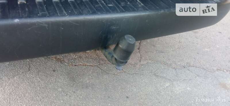 Минивэн Opel Combo 2005 в Остроге