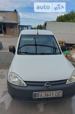 Грузовой фургон Opel Combo 2011 в Черкассах