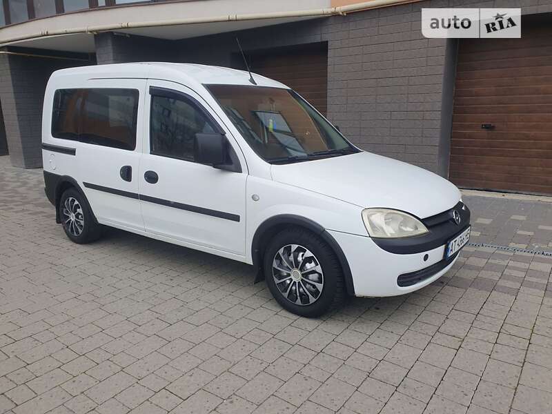 Минивэн Opel Combo 2005 в Галиче