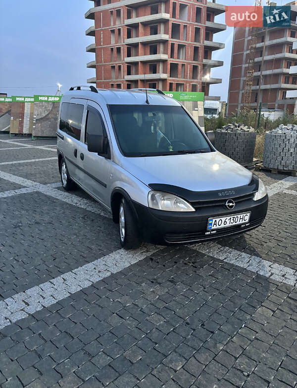 Мінівен Opel Combo 2007 в Хусті