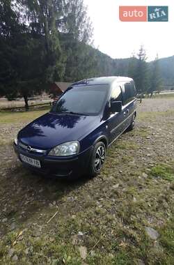 Мінівен Opel Combo 2008 в Міжгір'ї