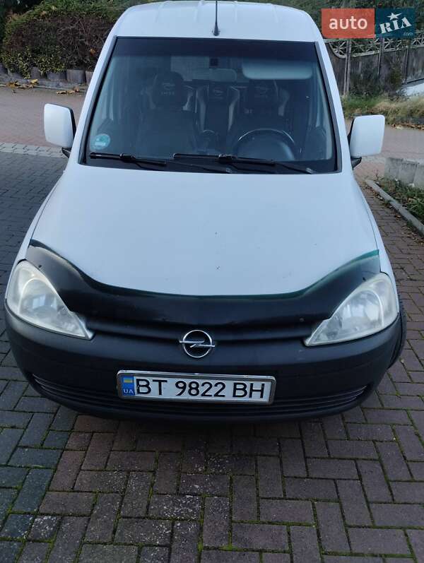 Opel Combo 2006