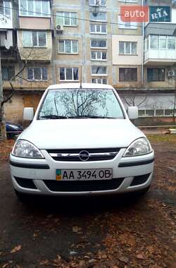 Мінівен Opel Combo 2010 в Києві