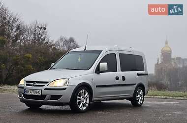 Минивэн Opel Combo 2007 в 