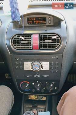 Минивэн Opel Combo 2008 в 