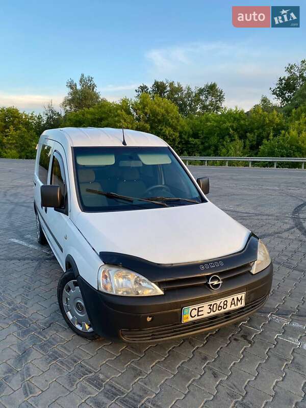 Мінівен Opel Combo 2006 в Чернівцях