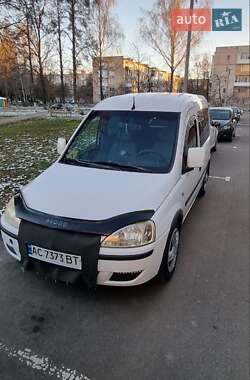 Мінівен Opel Combo 2005 в Луцьку