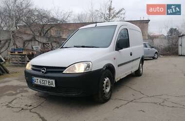 Грузовой фургон Opel Combo 2006 в Ивано-Франковске