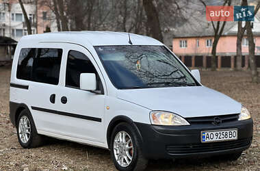 Мінівен Opel Combo 2007 в Міжгір'ї