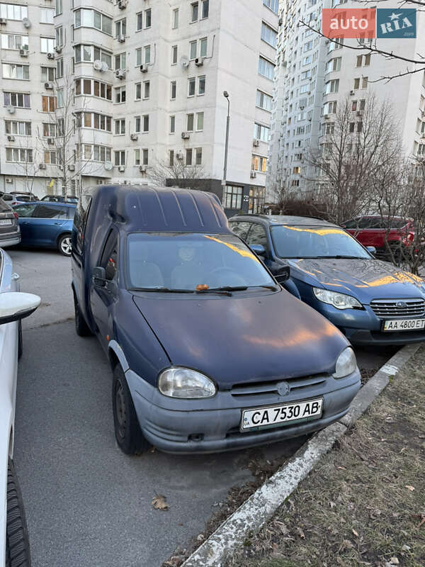 Мінівен Opel Combo 2000 в Києві