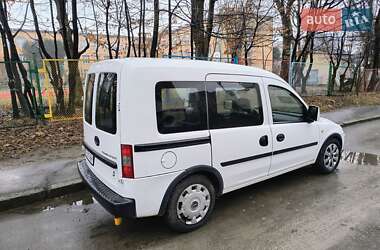 Мінівен Opel Combo 2011 в Львові