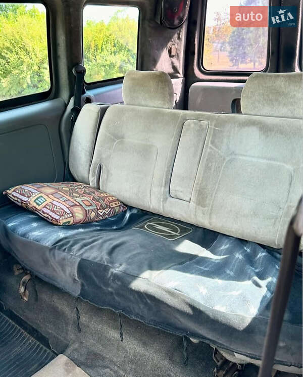 Минивэн Opel Combo 2004 в Кривом Роге