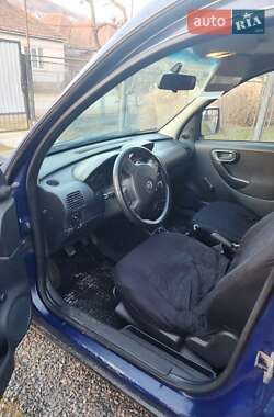 Грузовой фургон Opel Combo 2005 в 
