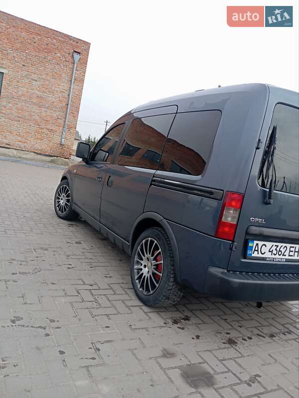 Мінівен Opel Combo 2008 в Любомлі