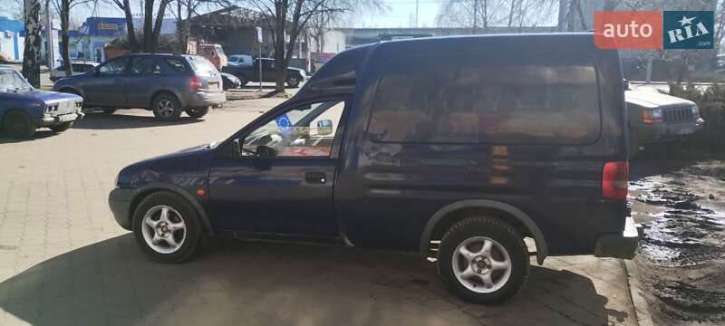Грузовой фургон Opel Combo 2001 в Сумах
