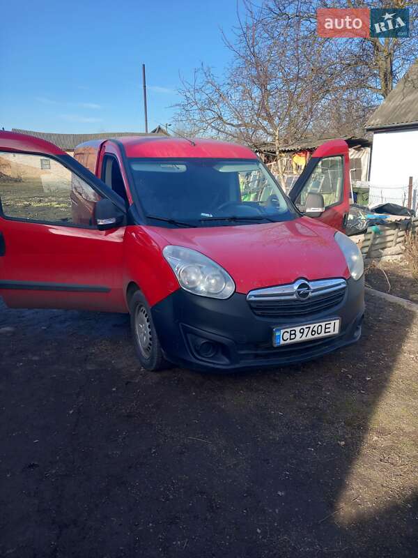 Минивэн Opel Combo 2012 в 