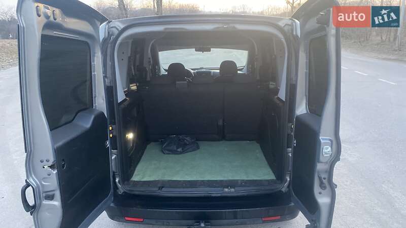 Минивэн Opel Combo 2015 в Киеве