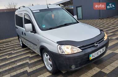 Минивэн Opel Combo 2007 в 