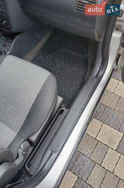 Минивэн Opel Combo 2007 в 