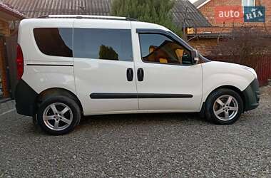 Мінівен Opel Combo 2016 в 