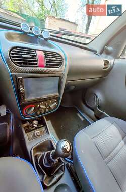 Минивэн Opel Combo 2007 в 