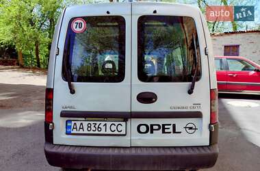 Минивэн Opel Combo 2007 в 