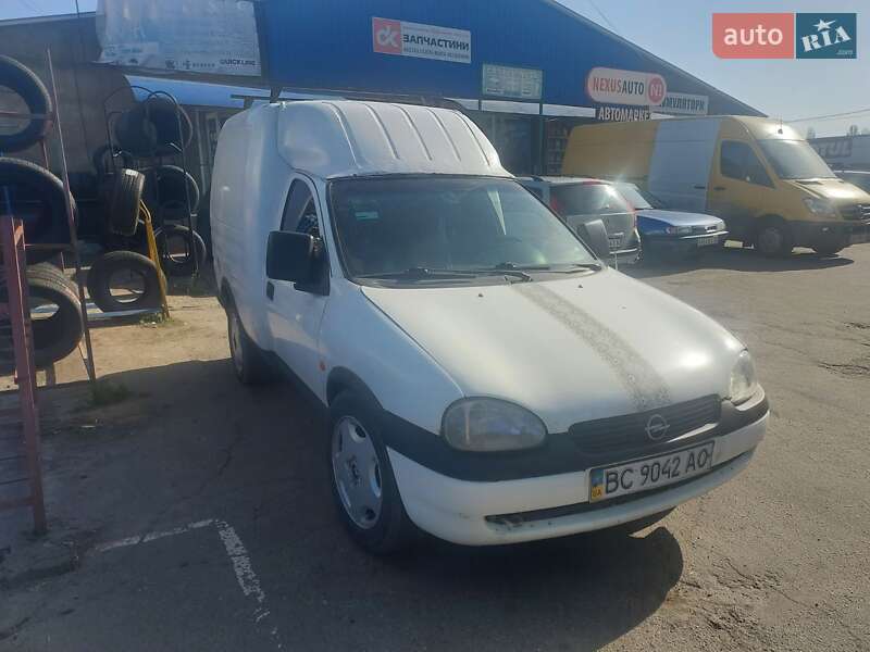 Грузовой фургон Opel Combo 2001 в Виннице фото 3 Грузовой фургон Opel Combo 2001 в Виннице