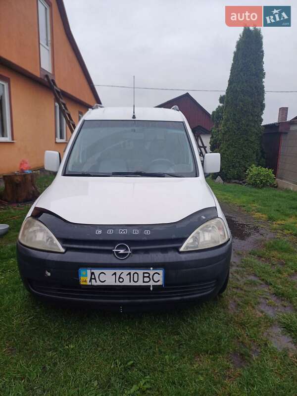 Минивэн Opel Combo 2007 в 