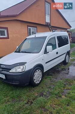 Мінівен Opel Combo 2007 в Любомлі