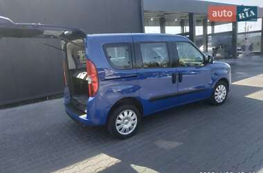 Минивэн Opel Combo 2012 в 