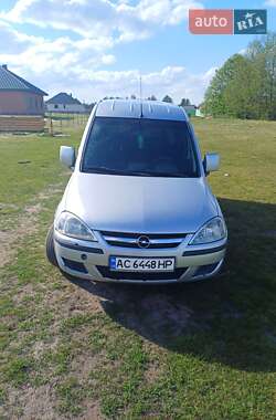 Минивэн Opel Combo 2005 в Луцке