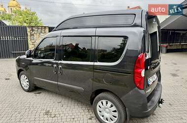 Минивэн Opel Combo 2015 в 
