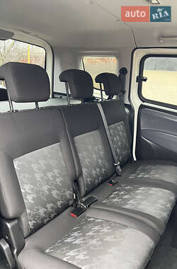Минивэн Opel Combo 2013 в 