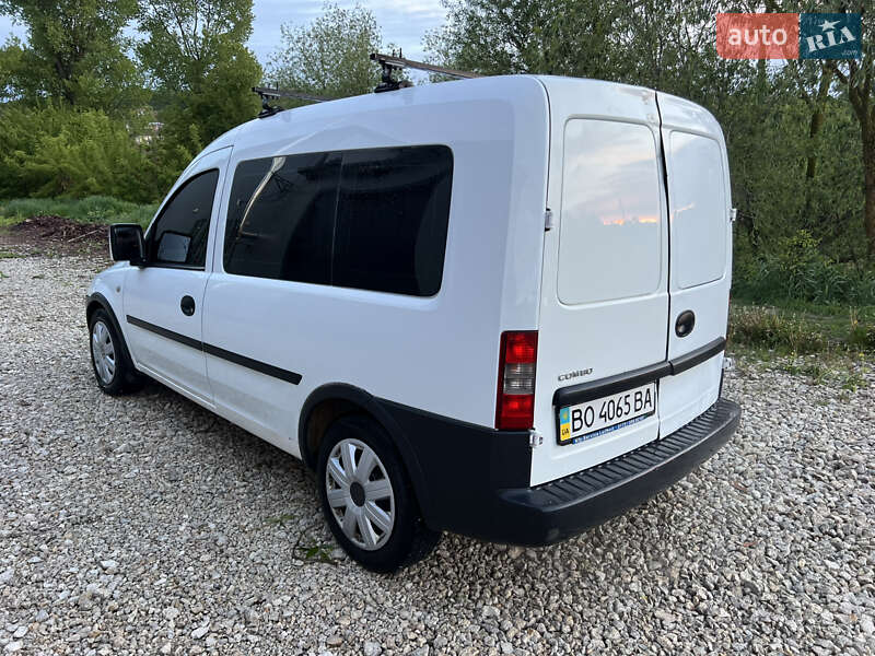 Мінівен Opel Combo 2005 в Тернополі