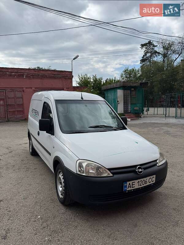 Грузовой фургон Opel Combo 2007 в 