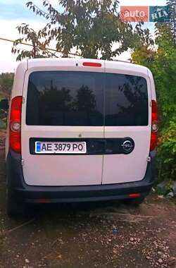 Грузовой фургон Opel Combo 2012 в 