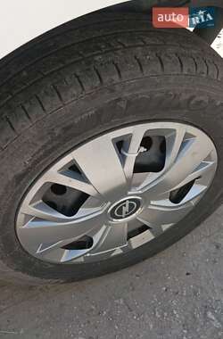Грузовой фургон Opel Combo 2012 в 