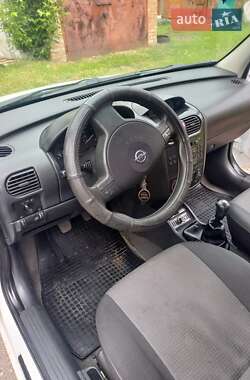 Минивэн Opel Combo 2006 в 